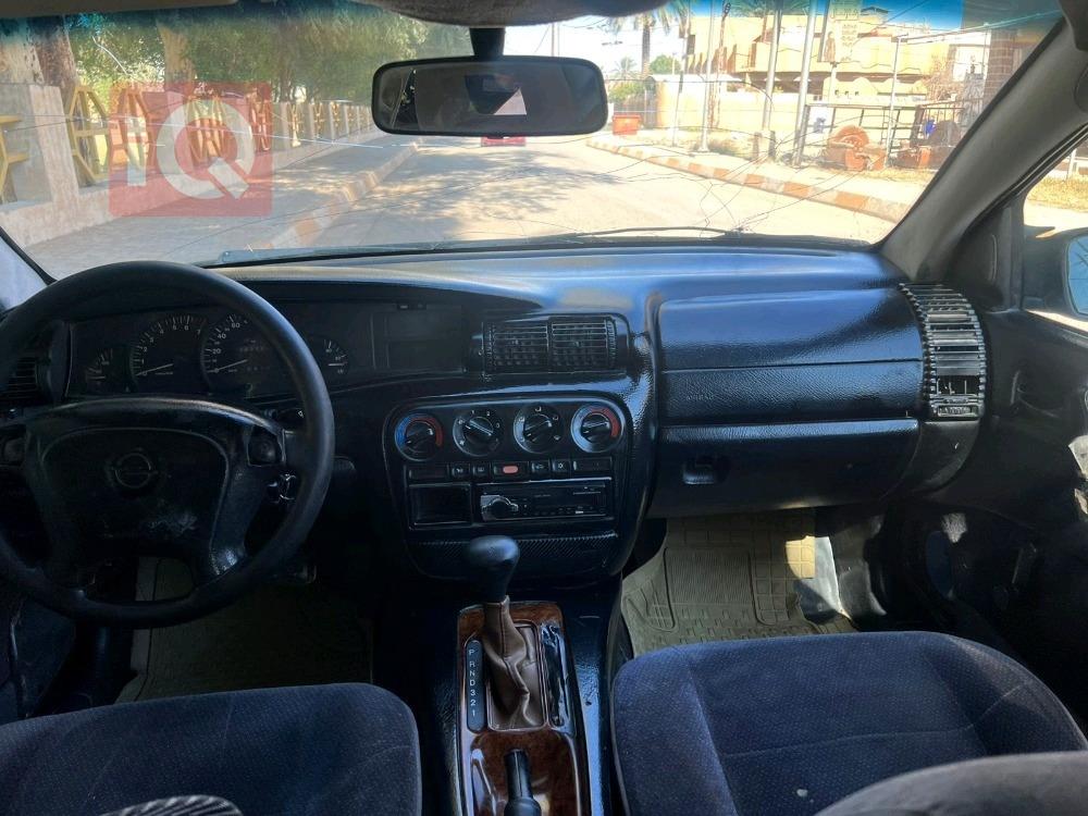 اوبل أوميغا